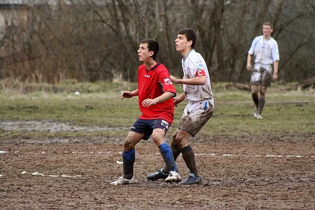 担任中场角 担任中场角