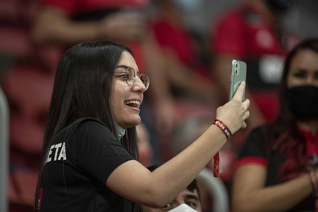 余在言的加 余在言的加